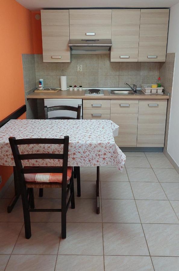 Apartment Drenovica PUY 외부 사진